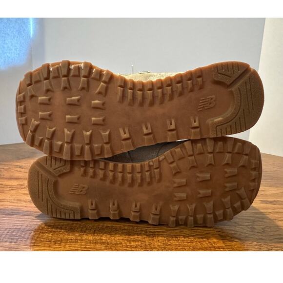 New Balance Women's 574 Suede Fashion Sneakers – Gray/Blue – Size 7.5 - Picture 7 of 9